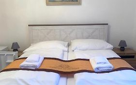 Pension Vidhous 1